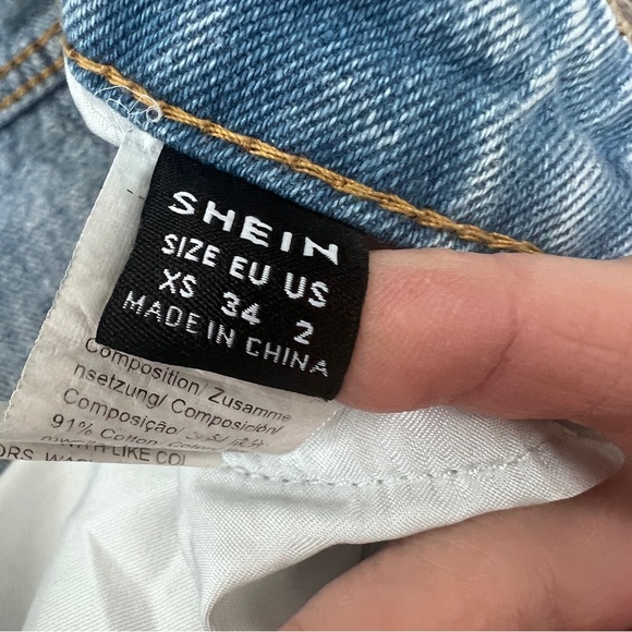 Shein Tapered Jeans - Picture 11 of 14